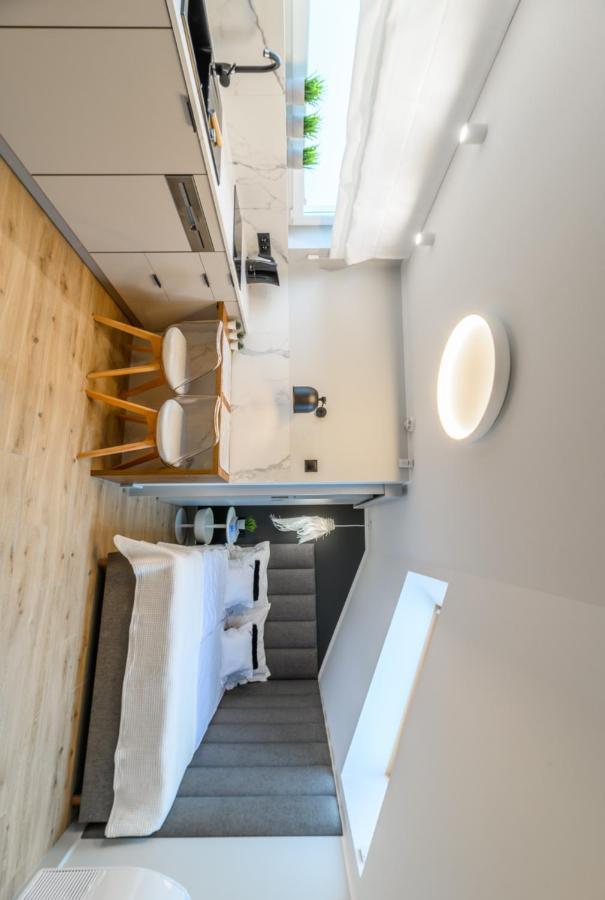 Piernikowe Apartamenty Torun Exterior foto
